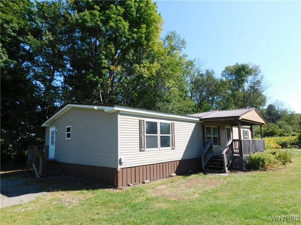 4142 County Road 1, Friendship, New York 14739, Friendship, New York 14739, 7 Bedrooms Bedrooms, 15 Rooms Rooms,3 BathroomsBathrooms,Residential,For Sale,4142 County Road 1, Friendship, New York 14739,0,B1635304