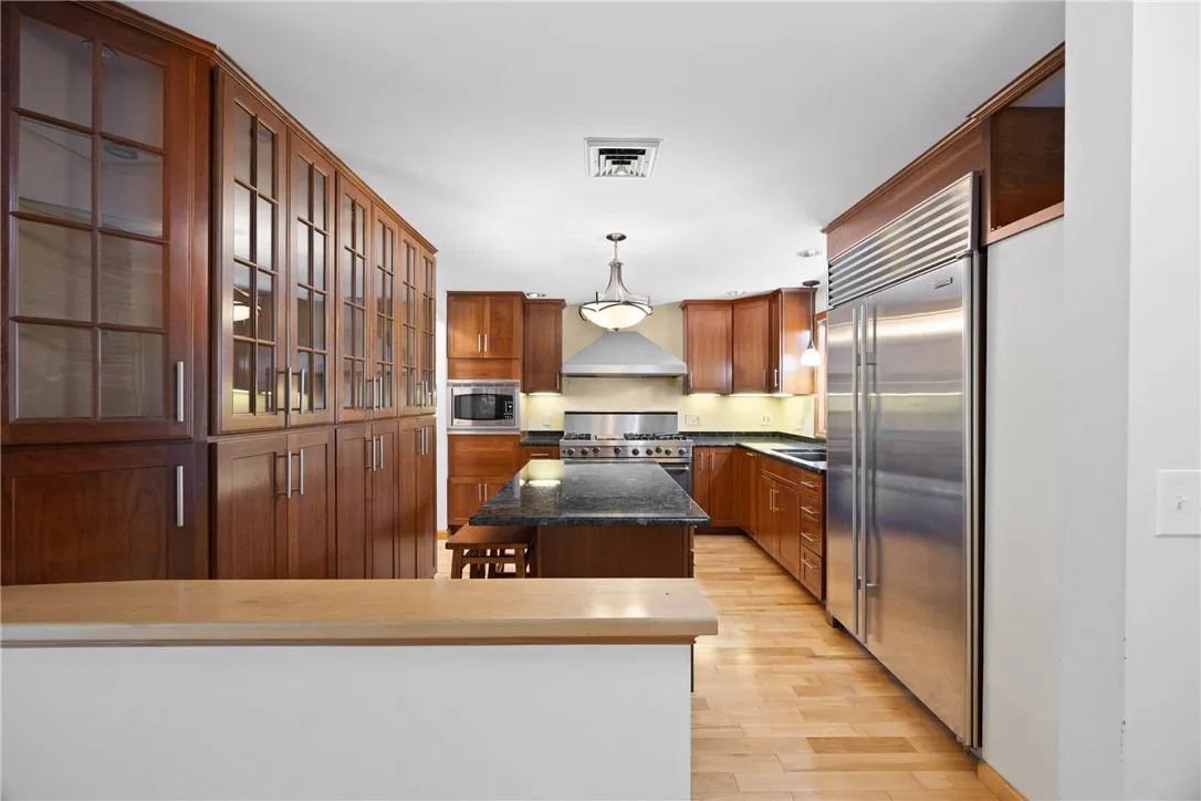 222 Shaftsbury Road, Brighton, New York 14610, Brighton, New York 14610, 3 Bedrooms Bedrooms, 5 Rooms Rooms,2 BathroomsBathrooms,Residential,Closed,222 Shaftsbury Road, Brighton, New York 14610,0,R1635076