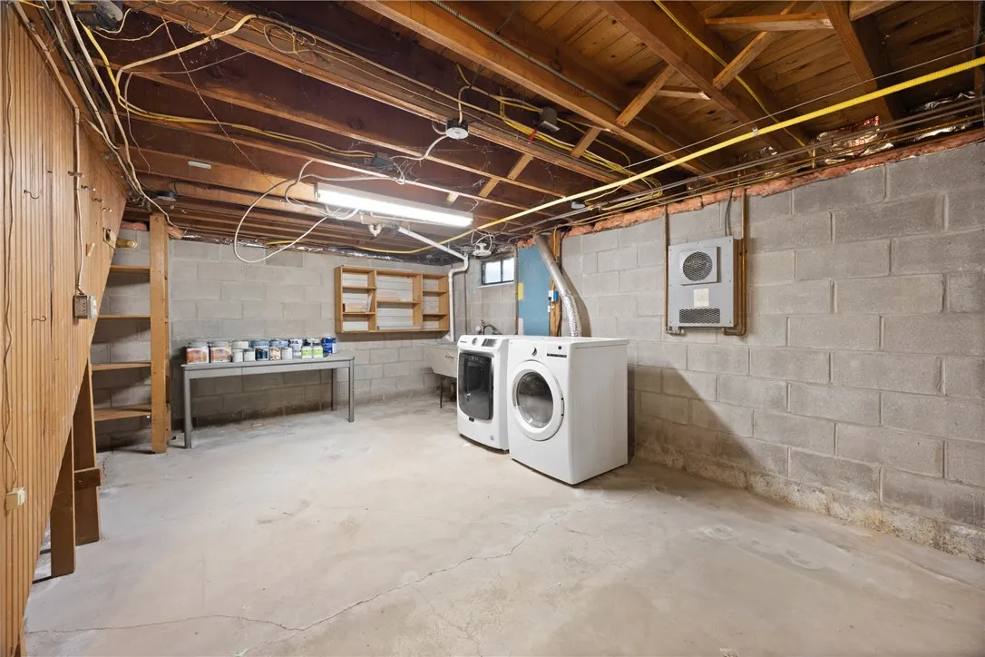 222 Shaftsbury Road, Brighton, New York 14610, Brighton, New York 14610, 3 Bedrooms Bedrooms, 5 Rooms Rooms,2 BathroomsBathrooms,Residential,Closed,222 Shaftsbury Road, Brighton, New York 14610,0,R1635076