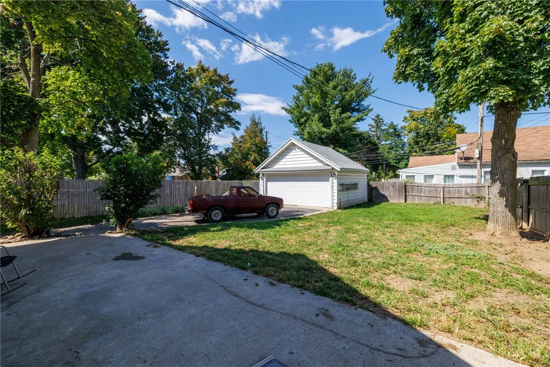 396 Stonewood Avenue, Greece, New York 14616, Greece, New York 14616, 4 Bedrooms Bedrooms, 9 Rooms Rooms,1 BathroomBathrooms,Residential,For Sale,396 Stonewood Avenue, Greece, New York 14616,0,R1635070