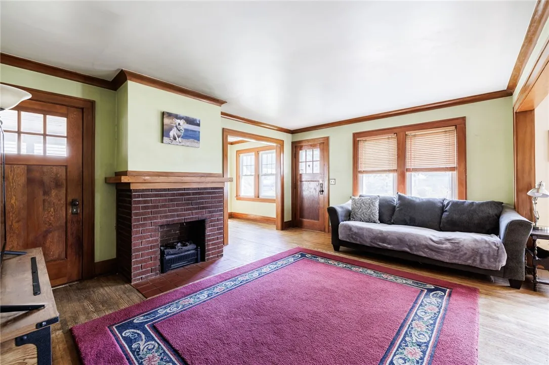 396 Stonewood Avenue, Greece, New York 14616, Greece, New York 14616, 4 Bedrooms Bedrooms, 9 Rooms Rooms,1 BathroomBathrooms,Residential,For Sale,396 Stonewood Avenue, Greece, New York 14616,0,R1635070