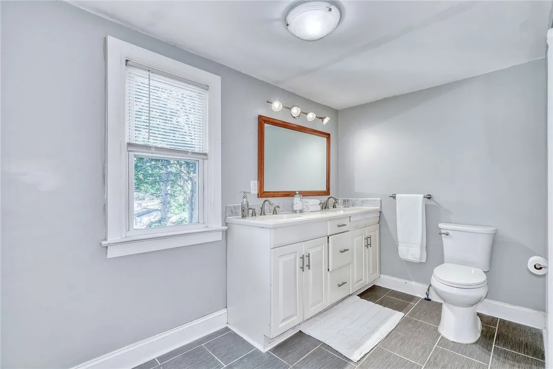 1396 Jay Street, Rochester, New York 14611, Rochester, New York 14611, 3 Bedrooms Bedrooms, 6 Rooms Rooms,1 BathroomBathrooms,Residential,For Sale,1396 Jay Street, Rochester, New York 14611,0,R1635191