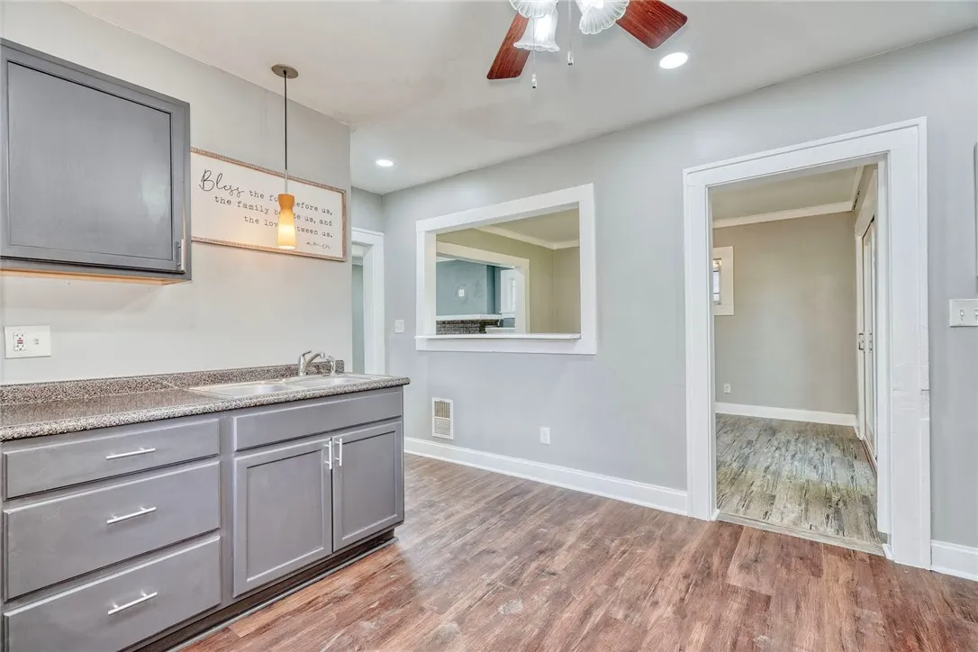 1396 Jay Street, Rochester, New York 14611, Rochester, New York 14611, 3 Bedrooms Bedrooms, 6 Rooms Rooms,1 BathroomBathrooms,Residential,For Sale,1396 Jay Street, Rochester, New York 14611,0,R1635191