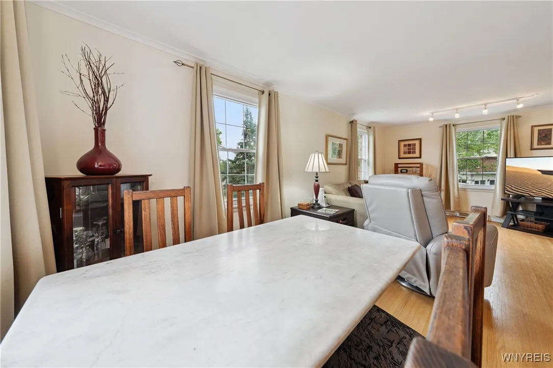 500 Burroughs Drive A, Amherst, New York 14226, Amherst, New York 14226, 1 Bedroom Bedrooms, 3 Rooms Rooms,1 BathroomBathrooms,Residential,For Sale,500 Burroughs Drive A, Amherst, New York 14226,0,B1635383