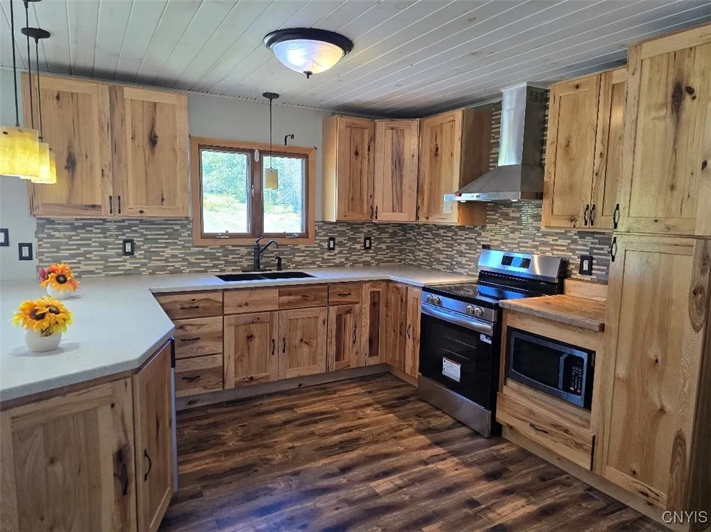 9429 Preston Hill Road, Camden, New York 13316, Camden, New York 13316, 3 Bedrooms Bedrooms, 8 Rooms Rooms,2 BathroomsBathrooms,Residential,For Sale,9429 Preston Hill Road, Camden, New York 13316,0,S1634992