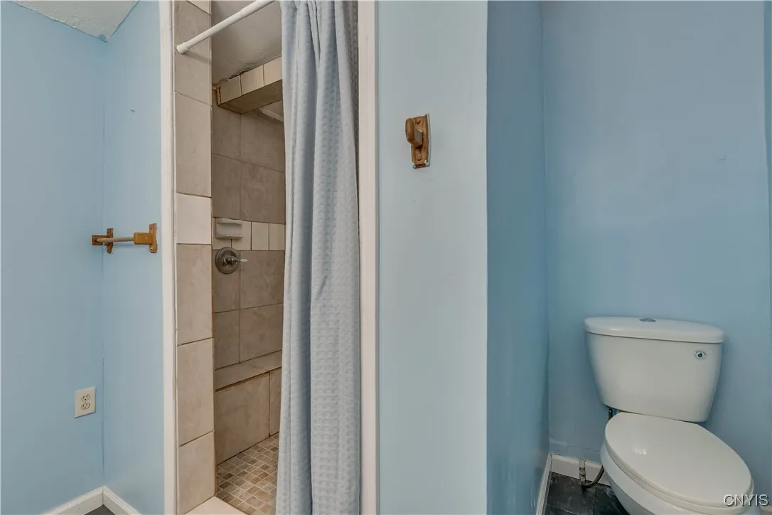 30230 Rt-3, Rutland, New York 13612, Rutland, New York 13612, 5 Bedrooms Bedrooms, 7 Rooms Rooms,2 BathroomsBathrooms,Residential,For Sale,30230 Rt-3, Rutland, New York 13612,0,S1634600