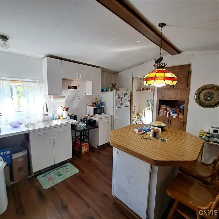 92 Martin Road, Constantia, New York 13042, Constantia, New York 13042, 3 Bedrooms Bedrooms, 9 Rooms Rooms,1 BathroomBathrooms,Residential,For Sale,92 Martin Road, Constantia, New York 13042,0,S1634860