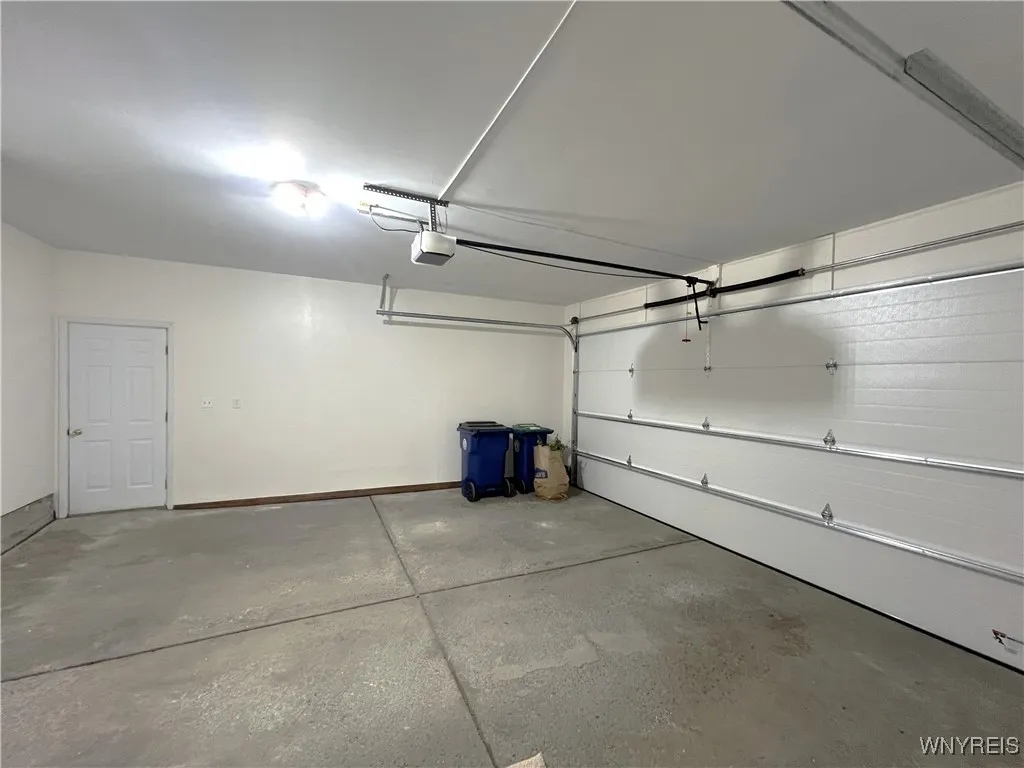 57 Lynn Lea Street, Amherst, New York 14221, Amherst, New York 14221, 3 Bedrooms Bedrooms, 7 Rooms Rooms,1 BathroomBathrooms,Residential,For Sale,57 Lynn Lea Street, Amherst, New York 14221,0,B1635319