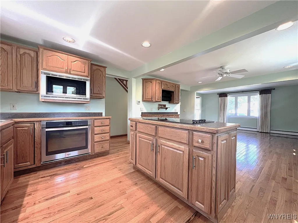 57 Lynn Lea Street, Amherst, New York 14221, Amherst, New York 14221, 3 Bedrooms Bedrooms, 7 Rooms Rooms,1 BathroomBathrooms,Residential,For Sale,57 Lynn Lea Street, Amherst, New York 14221,0,B1635319