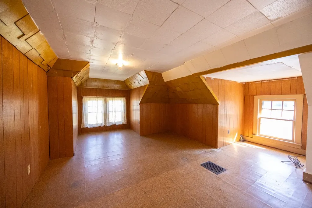 209 Alameda Street, Rochester, New York 14613, Rochester, New York 14613, 3 Bedrooms Bedrooms, 7 Rooms Rooms,1 BathroomBathrooms,Residential,Closed,209 Alameda Street, Rochester, New York 14613,0,R1635206