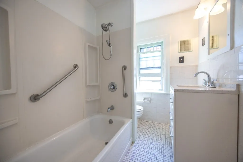 209 Alameda Street, Rochester, New York 14613, Rochester, New York 14613, 3 Bedrooms Bedrooms, 7 Rooms Rooms,1 BathroomBathrooms,Residential,Closed,209 Alameda Street, Rochester, New York 14613,0,R1635206