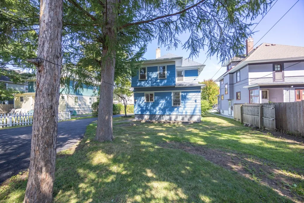 209 Alameda Street, Rochester, New York 14613, Rochester, New York 14613, 3 Bedrooms Bedrooms, 7 Rooms Rooms,1 BathroomBathrooms,Residential,Closed,209 Alameda Street, Rochester, New York 14613,0,R1635206