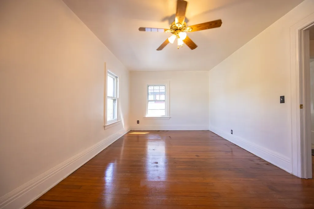 209 Alameda Street, Rochester, New York 14613, Rochester, New York 14613, 3 Bedrooms Bedrooms, 7 Rooms Rooms,1 BathroomBathrooms,Residential,Closed,209 Alameda Street, Rochester, New York 14613,0,R1635206
