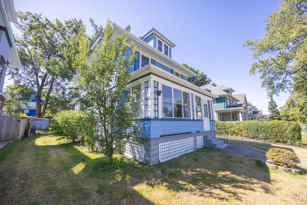 209 Alameda Street, Rochester, New York 14613, Rochester, New York 14613, 3 Bedrooms Bedrooms, 7 Rooms Rooms,1 BathroomBathrooms,Residential,Closed,209 Alameda Street, Rochester, New York 14613,0,R1635206