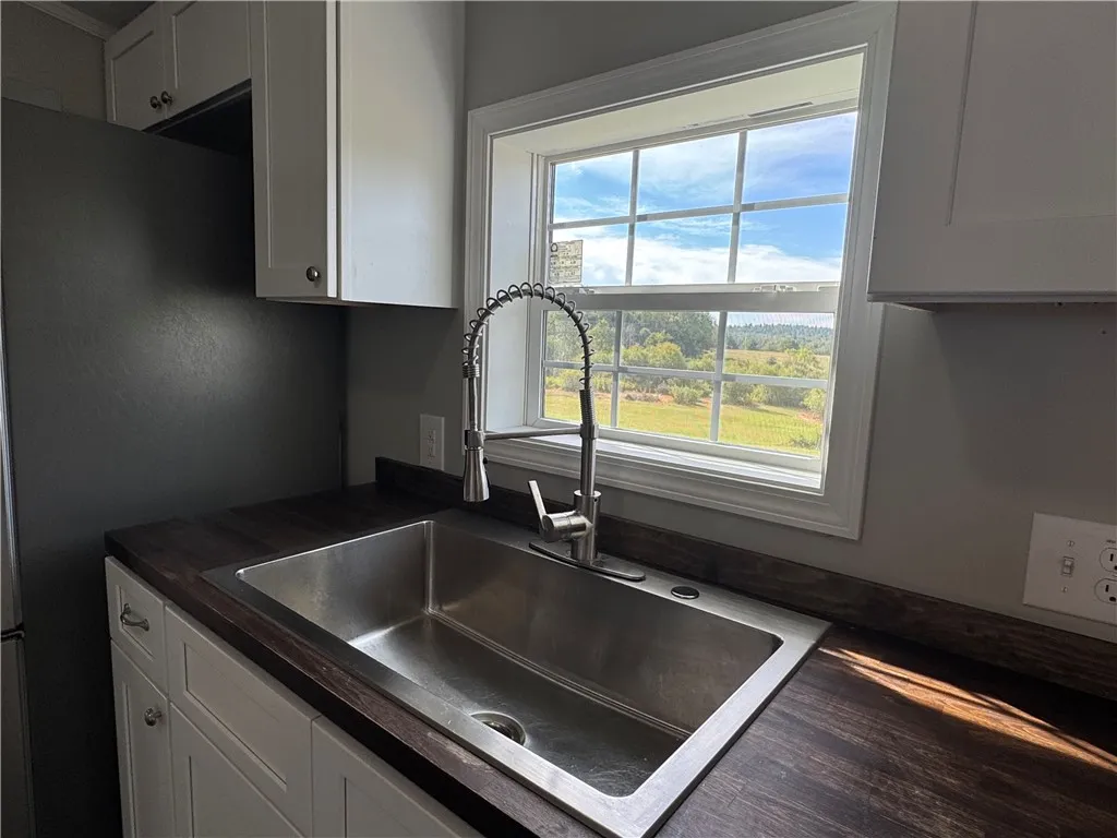 324 Ellis Road, Morris, New York 13796, Morris, New York 13796, 3 Bedrooms Bedrooms, 8 Rooms Rooms,2 BathroomsBathrooms,Residential,For Sale,324 Ellis Road, Morris, New York 13796,0,R1635333