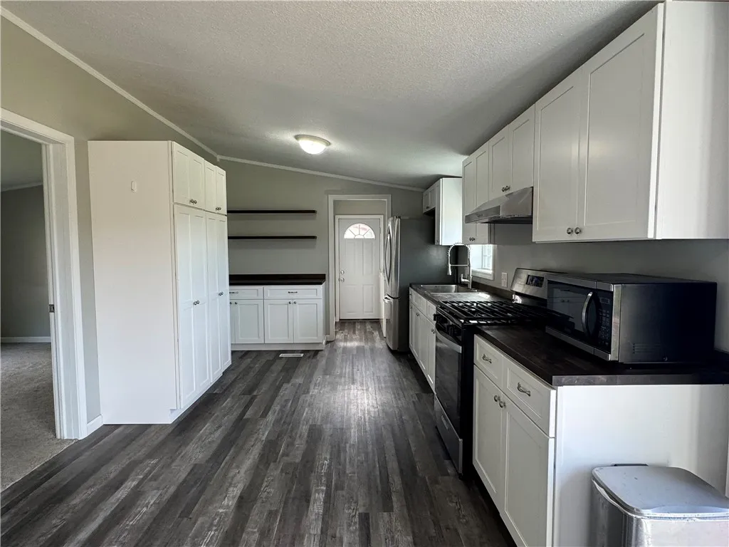 324 Ellis Road, Morris, New York 13796, Morris, New York 13796, 3 Bedrooms Bedrooms, 8 Rooms Rooms,2 BathroomsBathrooms,Residential,For Sale,324 Ellis Road, Morris, New York 13796,0,R1635333