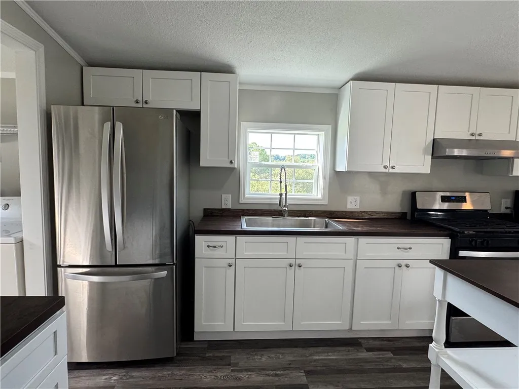 324 Ellis Road, Morris, New York 13796, Morris, New York 13796, 3 Bedrooms Bedrooms, 8 Rooms Rooms,2 BathroomsBathrooms,Residential,For Sale,324 Ellis Road, Morris, New York 13796,0,R1635333