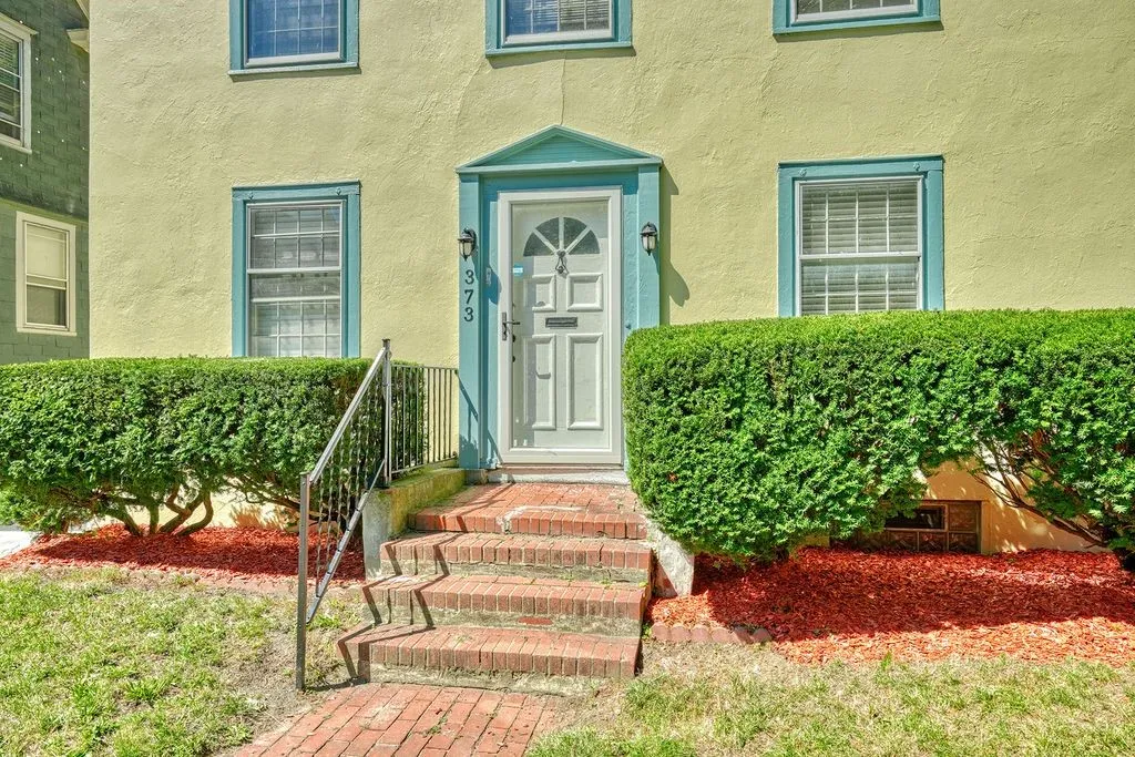 373 Alexander Street, Rochester, New York 14607, Rochester, New York 14607, 4 Bedrooms Bedrooms, 8 Rooms Rooms,3 BathroomsBathrooms,Residential,Closed,373 Alexander Street, Rochester, New York 14607,0,R1633562