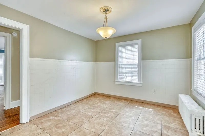 373 Alexander Street, Rochester, New York 14607, Rochester, New York 14607, 4 Bedrooms Bedrooms, 8 Rooms Rooms,3 BathroomsBathrooms,Residential,Closed,373 Alexander Street, Rochester, New York 14607,0,R1633562