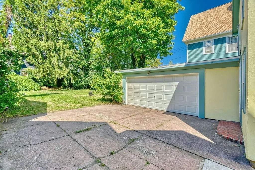 373 Alexander Street, Rochester, New York 14607, Rochester, New York 14607, 4 Bedrooms Bedrooms, 8 Rooms Rooms,3 BathroomsBathrooms,Residential,Closed,373 Alexander Street, Rochester, New York 14607,0,R1633562