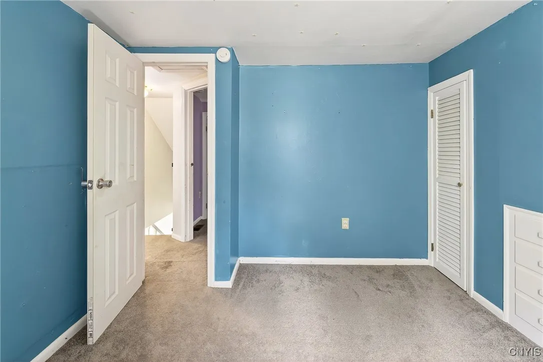 121 West Molloy Road, Salina, New York 13211, Salina, New York 13211, 3 Bedrooms Bedrooms, 11 Rooms Rooms,2 BathroomsBathrooms,Residential,Closed,121 West Molloy Road, Salina, New York 13211,0,S1635026