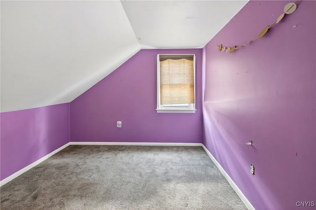 121 West Molloy Road, Salina, New York 13211, Salina, New York 13211, 3 Bedrooms Bedrooms, 11 Rooms Rooms,2 BathroomsBathrooms,Residential,Closed,121 West Molloy Road, Salina, New York 13211,0,S1635026