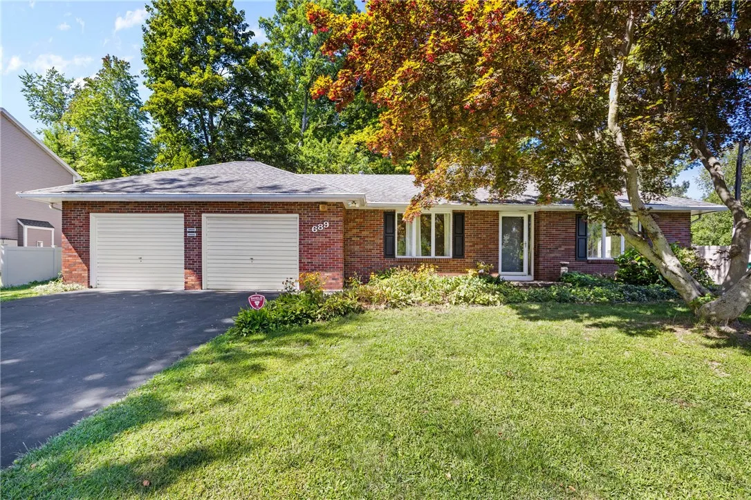 689 Maple Drive, Webster, New York 14580, Webster, New York 14580, 2 Bedrooms Bedrooms, 4 Rooms Rooms,1 BathroomBathrooms,Residential,Closed,689 Maple Drive, Webster, New York 14580,0,R1633245