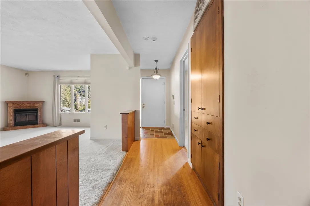 689 Maple Drive, Webster, New York 14580, Webster, New York 14580, 2 Bedrooms Bedrooms, 4 Rooms Rooms,1 BathroomBathrooms,Residential,Closed,689 Maple Drive, Webster, New York 14580,0,R1633245