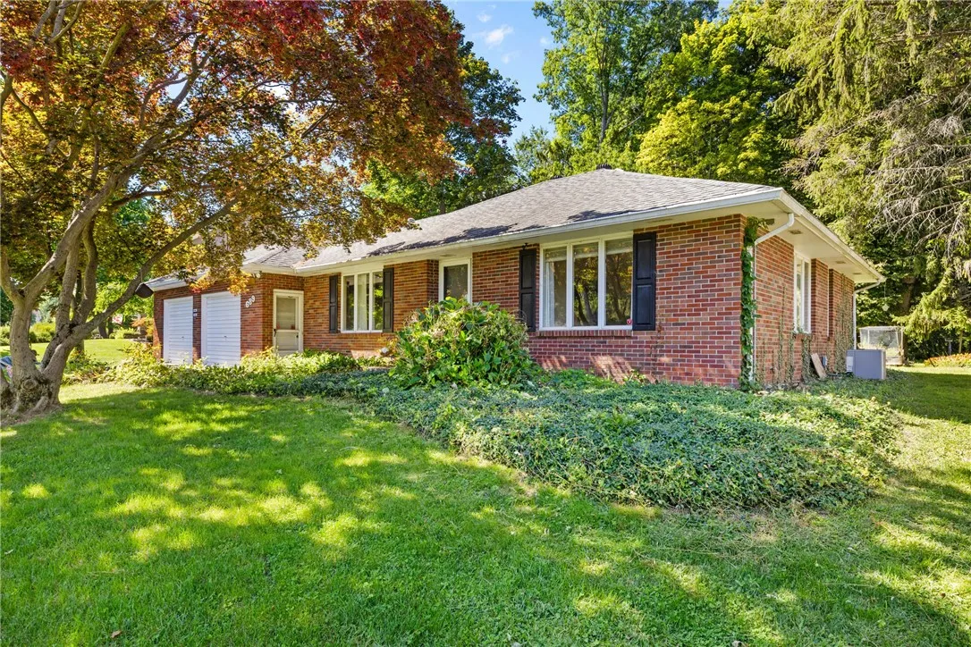 689 Maple Drive, Webster, New York 14580, Webster, New York 14580, 2 Bedrooms Bedrooms, 4 Rooms Rooms,1 BathroomBathrooms,Residential,Closed,689 Maple Drive, Webster, New York 14580,0,R1633245