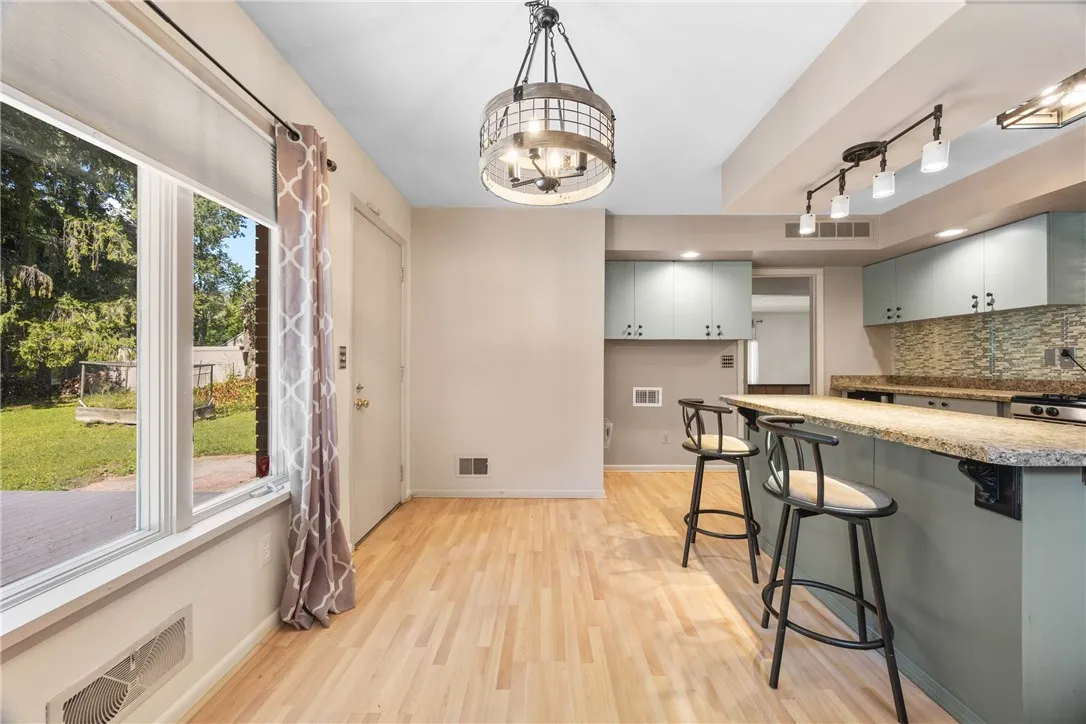 689 Maple Drive, Webster, New York 14580, Webster, New York 14580, 2 Bedrooms Bedrooms, 4 Rooms Rooms,1 BathroomBathrooms,Residential,Closed,689 Maple Drive, Webster, New York 14580,0,R1633245