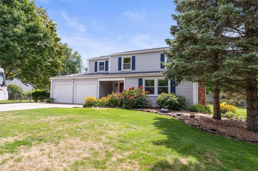 347 Huffer Rd, Parma, New York 14468, Parma, New York 14468, 4 Bedrooms Bedrooms, 7 Rooms Rooms,1 BathroomBathrooms,Residential,Closed,347 Huffer Rd, Parma, New York 14468,0,R1631163