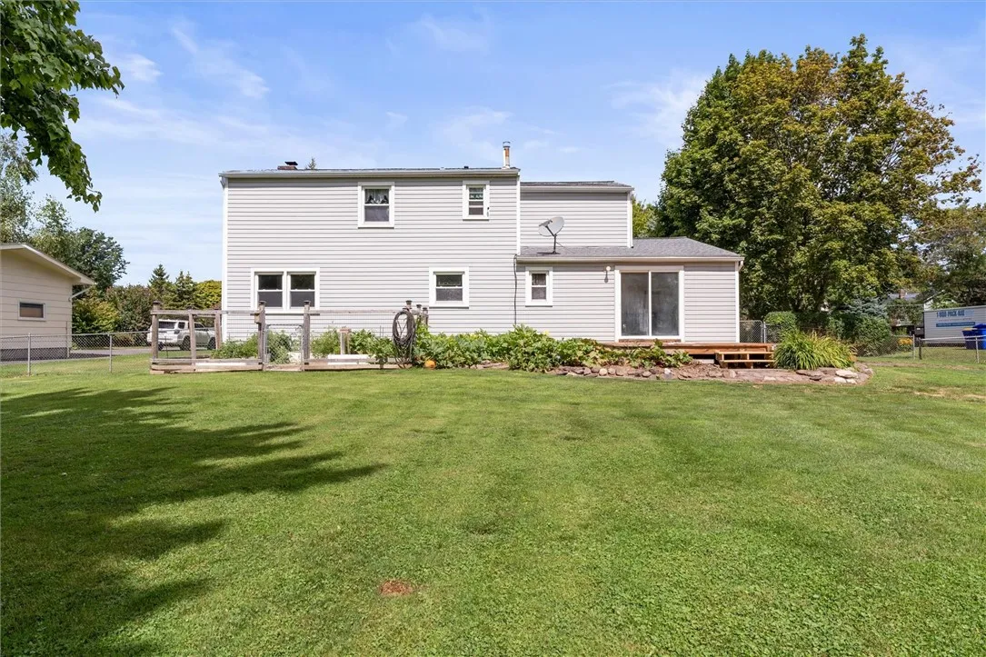 347 Huffer Rd, Parma, New York 14468, Parma, New York 14468, 4 Bedrooms Bedrooms, 7 Rooms Rooms,1 BathroomBathrooms,Residential,Closed,347 Huffer Rd, Parma, New York 14468,0,R1631163