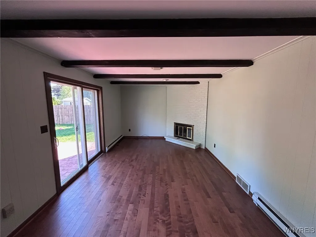 6142 Berkley Drive, Orchard Park, New York 14127, Orchard Park, New York 14127, 2 Bedrooms Bedrooms, 6 Rooms Rooms,1 BathroomBathrooms,Residential Lease,For Rent,6142 Berkley Drive, Orchard Park, New York 14127,0,B1635463