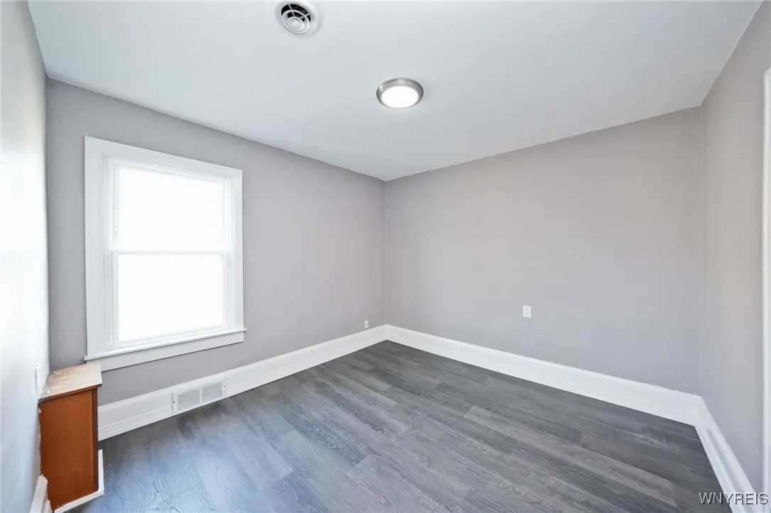 1349 Mckinley Parkway, Lackawanna, New York 14218, Lackawanna, New York 14218, 4 Bedrooms Bedrooms, 8 Rooms Rooms,2 BathroomsBathrooms,Residential,For Sale,1349 Mckinley Parkway, Lackawanna, New York 14218,0,B1635283