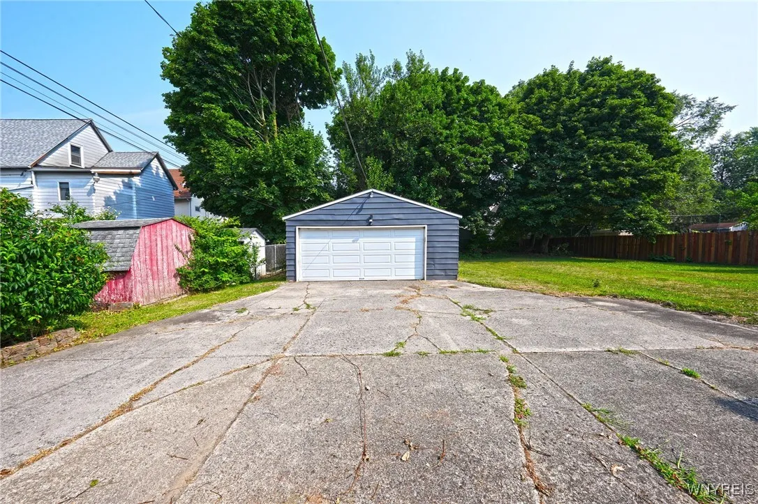 1349 Mckinley Parkway, Lackawanna, New York 14218, Lackawanna, New York 14218, 4 Bedrooms Bedrooms, 8 Rooms Rooms,2 BathroomsBathrooms,Residential,For Sale,1349 Mckinley Parkway, Lackawanna, New York 14218,0,B1635283