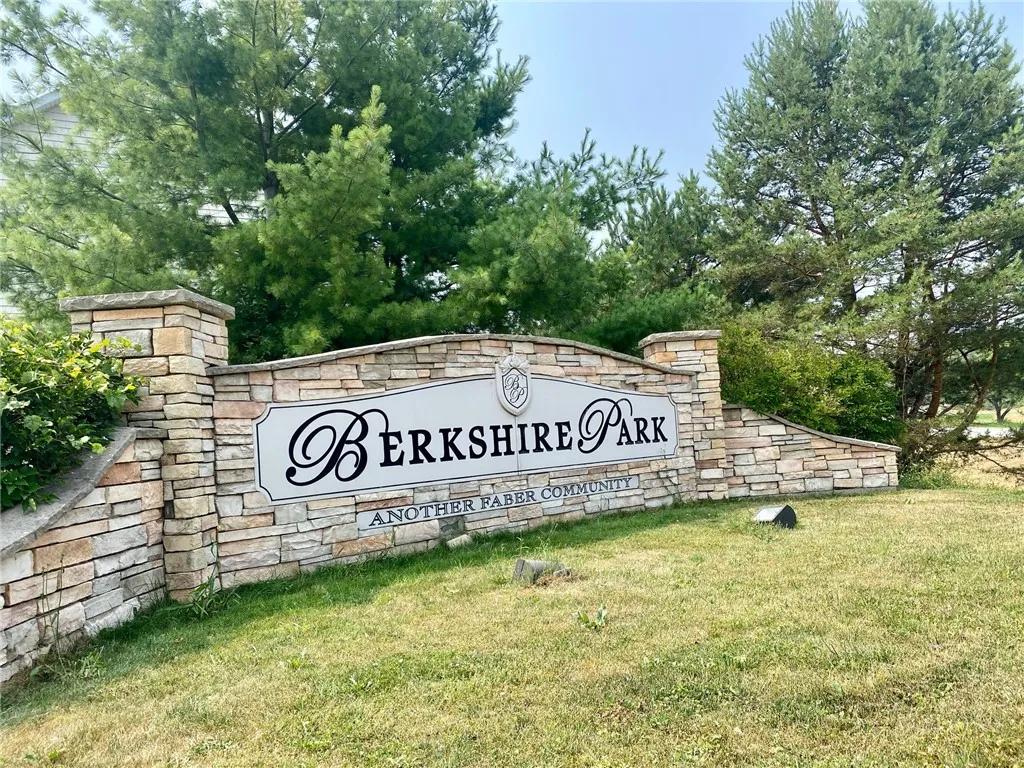 NEIGHBORHOOD OF FINE HOMES BERSHIRE PARK