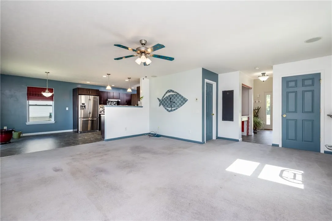 SPECTACULAR GREAT ROOM!  OPEN LIVING AT ITS BEST!