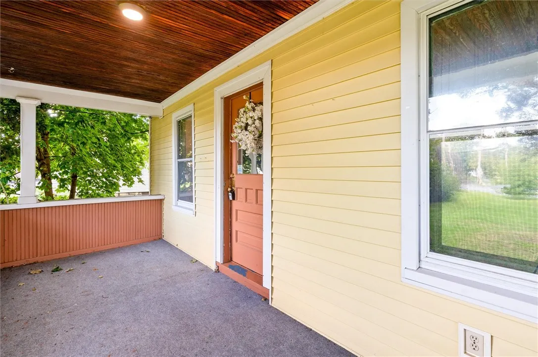 1921 Dewey Avenue, Rochester, New York 14615, Rochester, New York 14615, 2 Bedrooms Bedrooms, 5 Rooms Rooms,2 BathroomsBathrooms,Residential,Closed,1921 Dewey Avenue, Rochester, New York 14615,0,R1635176