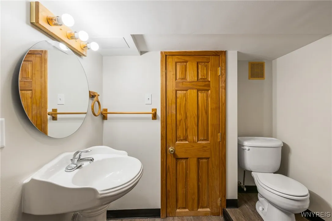 2944 Eggert Road, Tonawanda, New York 14150, Tonawanda, New York 14150, 3 Bedrooms Bedrooms, 7 Rooms Rooms,2 BathroomsBathrooms,Residential,Closed,2944 Eggert Road, Tonawanda, New York 14150,0,B1635312