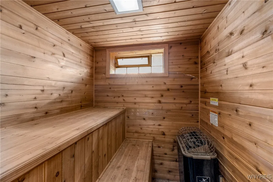 2944 Eggert Road, Tonawanda, New York 14150, Tonawanda, New York 14150, 3 Bedrooms Bedrooms, 7 Rooms Rooms,2 BathroomsBathrooms,Residential,Closed,2944 Eggert Road, Tonawanda, New York 14150,0,B1635312