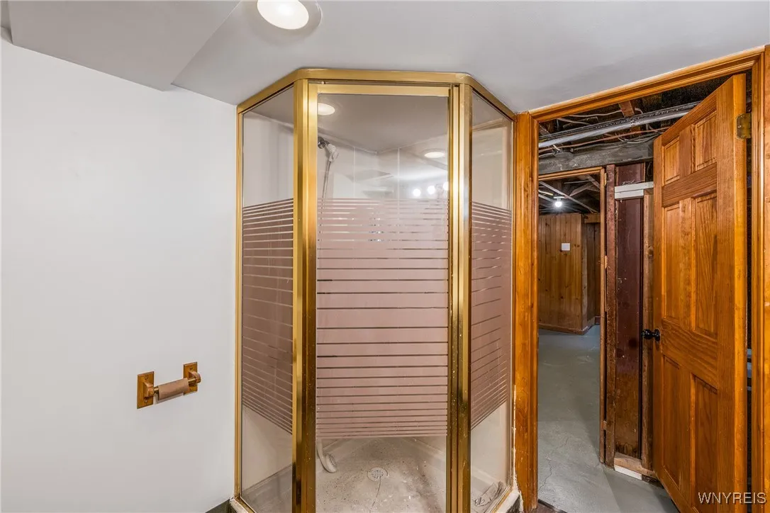 2944 Eggert Road, Tonawanda, New York 14150, Tonawanda, New York 14150, 3 Bedrooms Bedrooms, 7 Rooms Rooms,2 BathroomsBathrooms,Residential,Closed,2944 Eggert Road, Tonawanda, New York 14150,0,B1635312