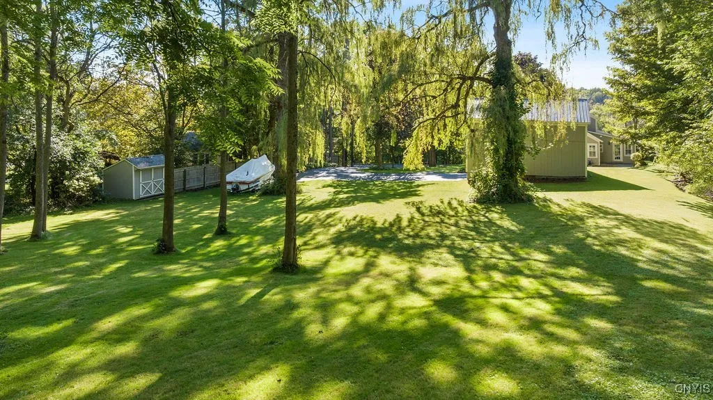 120 Fennell Street, Skaneateles, New York 13152, Skaneateles, New York 13152, 3 Bedrooms Bedrooms, 7 Rooms Rooms,2 BathroomsBathrooms,Residential,Closed,120 Fennell Street, Skaneateles, New York 13152,0,S1634029