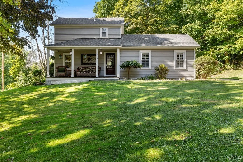 120 Fennell Street, Skaneateles, New York 13152, Skaneateles, New York 13152, 3 Bedrooms Bedrooms, 7 Rooms Rooms,2 BathroomsBathrooms,Residential,Closed,120 Fennell Street, Skaneateles, New York 13152,0,S1634029