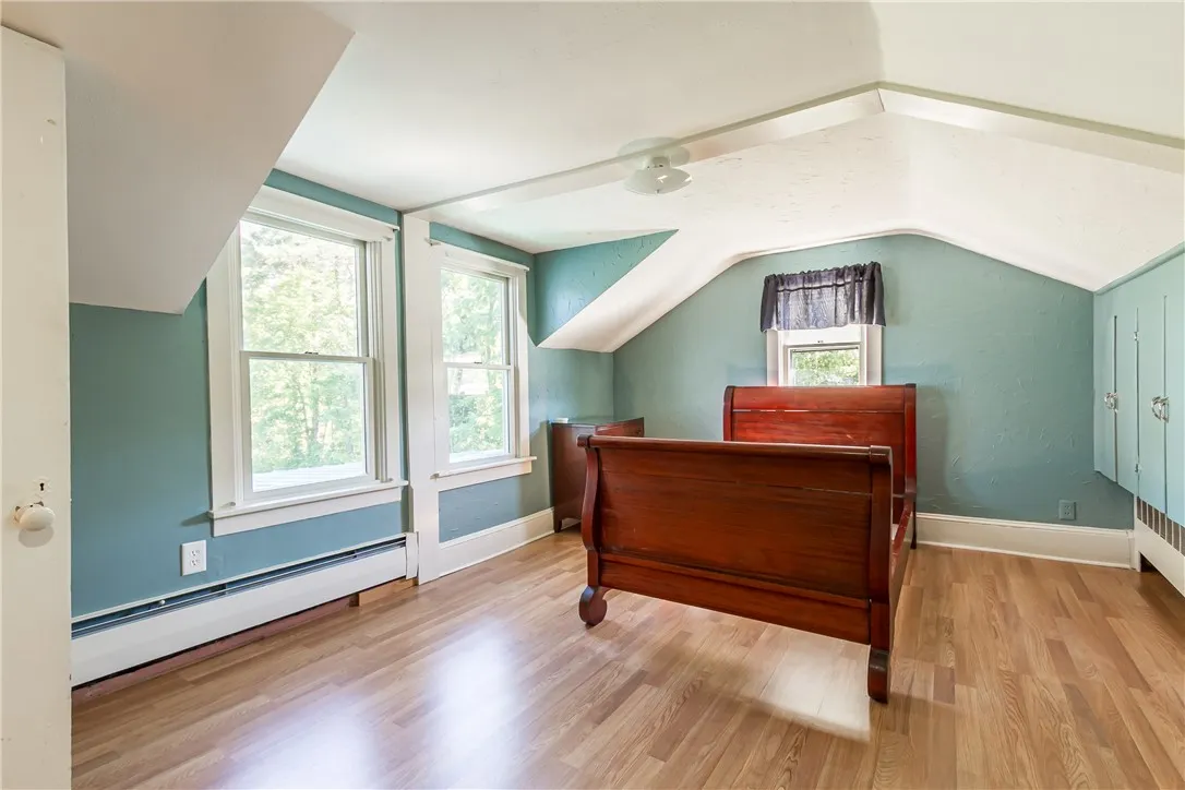 7625 West Port Bay Road, Huron, New York 14590, Huron, New York 14590, 5 Bedrooms Bedrooms, 8 Rooms Rooms,2 BathroomsBathrooms,Residential,For Sale,7625 West Port Bay Road, Huron, New York 14590,0,R1635071