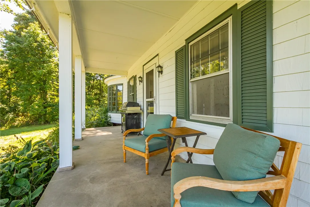 7625 West Port Bay Road, Huron, New York 14590, Huron, New York 14590, 5 Bedrooms Bedrooms, 8 Rooms Rooms,2 BathroomsBathrooms,Residential,For Sale,7625 West Port Bay Road, Huron, New York 14590,0,R1635071