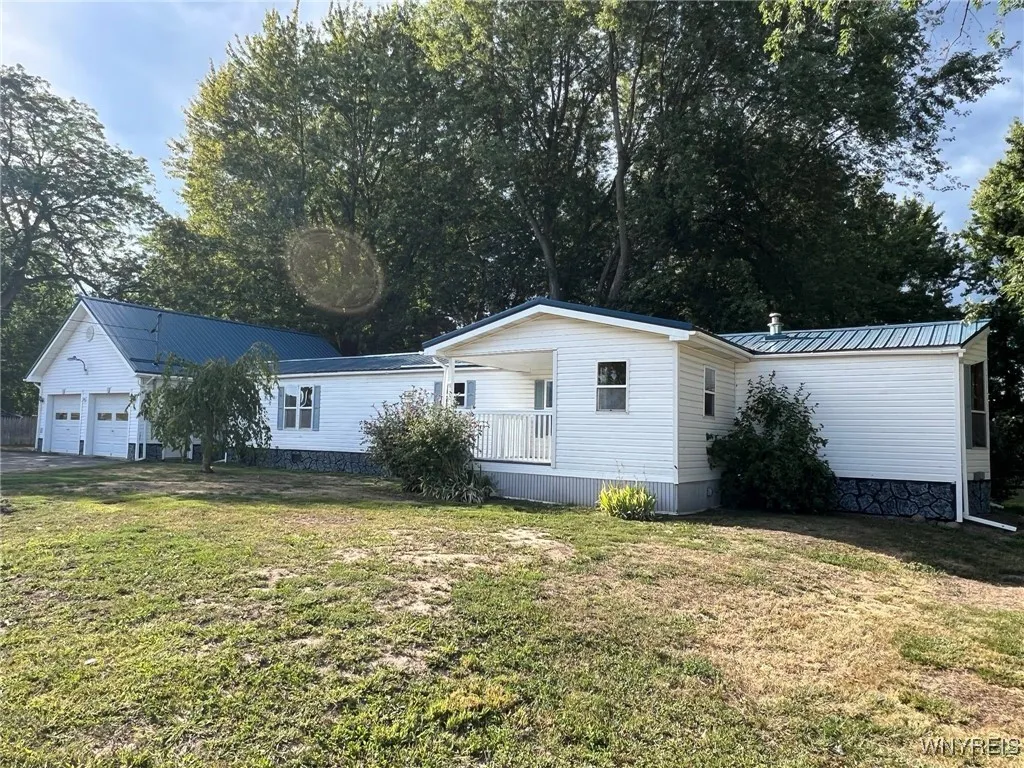 14079 West County House Road, Albion, New York 144, Albion, New York 14411, 2 Bedrooms Bedrooms, 5 Rooms Rooms,1 BathroomBathrooms,Residential,Closed,14079 West County House Road, Albion, New York 144,0,B1635485