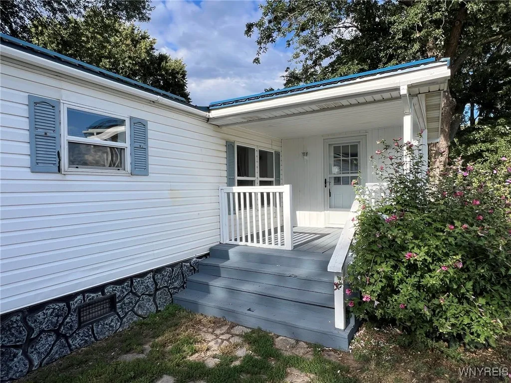 14079 West County House Road, Albion, New York 144, Albion, New York 14411, 2 Bedrooms Bedrooms, 5 Rooms Rooms,1 BathroomBathrooms,Residential,Closed,14079 West County House Road, Albion, New York 144,0,B1635485