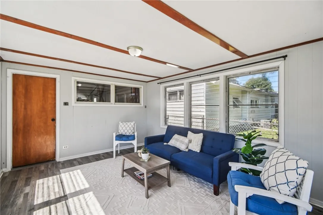 84 Forest Avenue, Irondequoit, New York 14622, Irondequoit, New York 14622, 2 Bedrooms Bedrooms, 6 Rooms Rooms,1 BathroomBathrooms,Residential,Closed,84 Forest Avenue, Irondequoit, New York 14622,0,R1634798