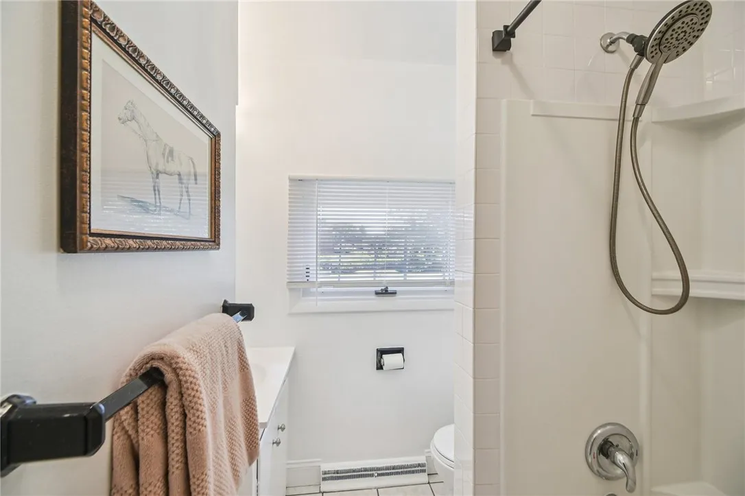 84 Forest Avenue, Irondequoit, New York 14622, Irondequoit, New York 14622, 2 Bedrooms Bedrooms, 6 Rooms Rooms,1 BathroomBathrooms,Residential,Closed,84 Forest Avenue, Irondequoit, New York 14622,0,R1634798