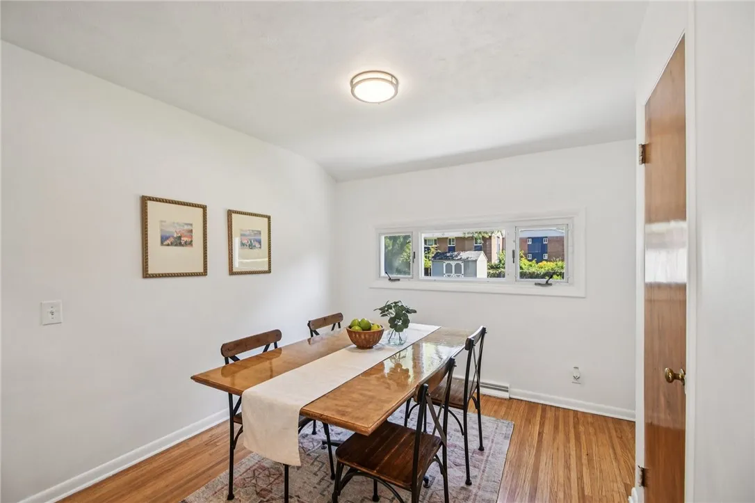 84 Forest Avenue, Irondequoit, New York 14622, Irondequoit, New York 14622, 2 Bedrooms Bedrooms, 6 Rooms Rooms,1 BathroomBathrooms,Residential,Closed,84 Forest Avenue, Irondequoit, New York 14622,0,R1634798